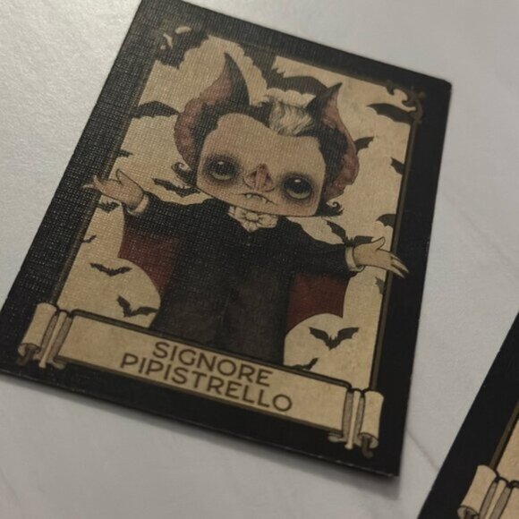 Gideon’s Bakehouse Monaxia And Signore Pipistrello 2 Trading Card 28 & 29 Set - Picture 2 of 4